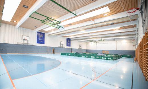 Dreifach-Multifunktionshalle